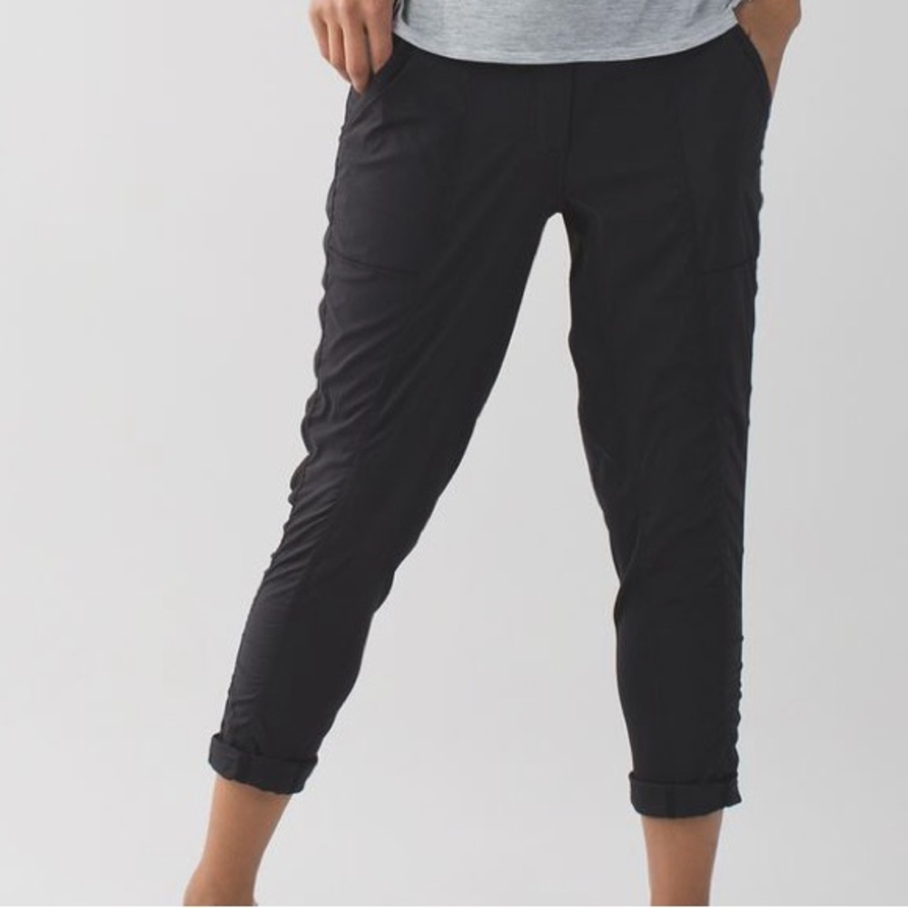 LULULEMON STREET TO STUDIO PANT | SIZE 6 | BLACK | EUC